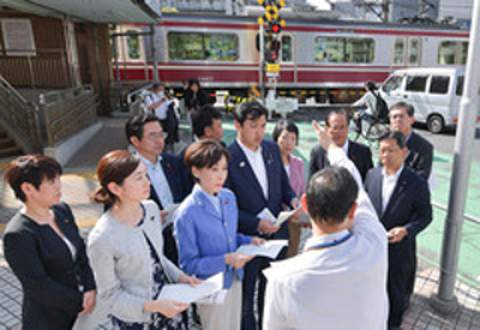 京急川崎踏切事故対策を推進